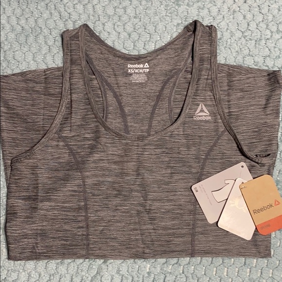 Brand NWT Reebok Dynamic Tank Top - Picture 3 of 4